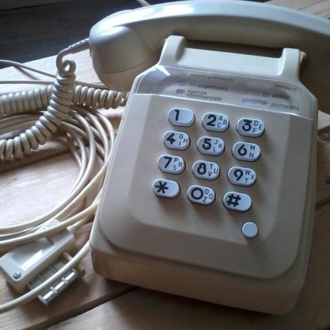 troc de  telephone ancien, sur mytroc