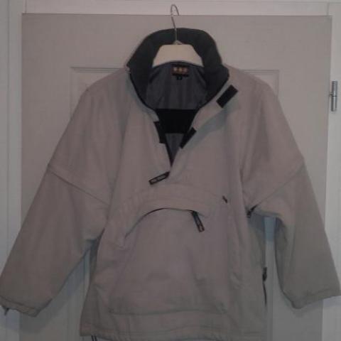 troc de  blouson 12 ans, sur mytroc