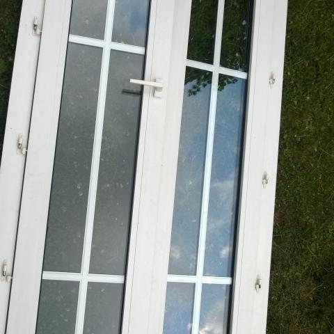 troc de  Fenêtres double vitrage en PVC, sur mytroc