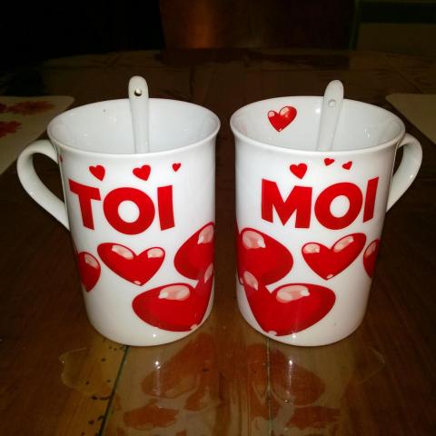 troc de  Tête à tête 2 tasses mugs + cuillères, sur mytroc