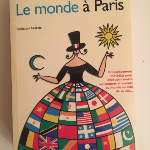troc de  2 livres anciens (10 ans) pr être une vraie parisienne !, sur mytroc