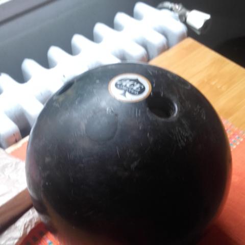 troc de  Une boule de bowling, sur mytroc