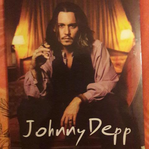 troc de  Livre Johnny Depp, sur mytroc