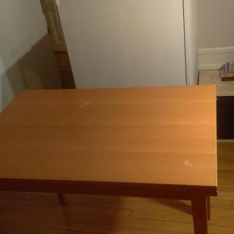 troc de  Table extensible Ikea 4 personnes, sur mytroc
