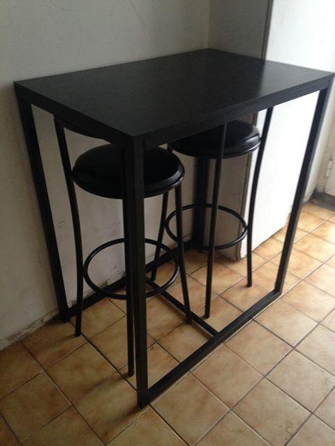 troc de troc table haut + chaise image 0