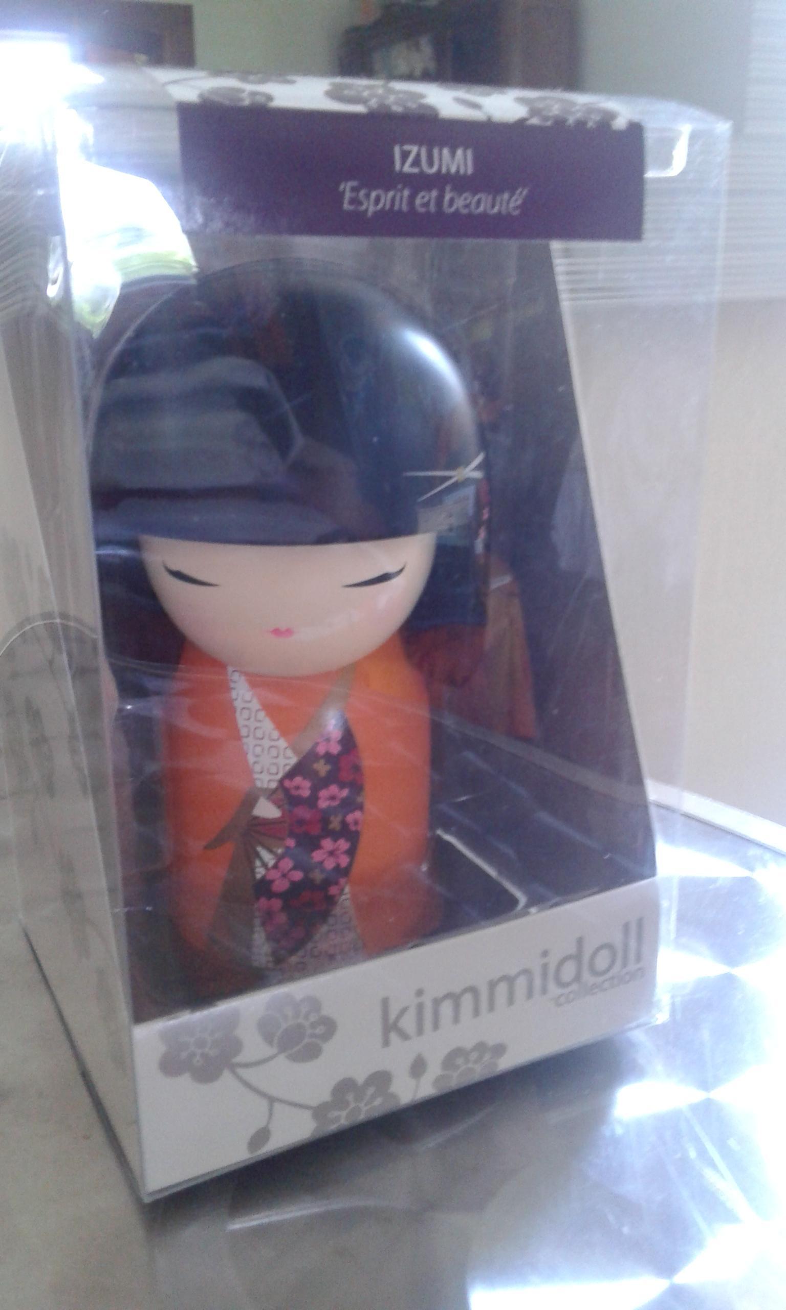 troc de troc poupée de décoration: kimmidoll 10 cm. izumi image 1