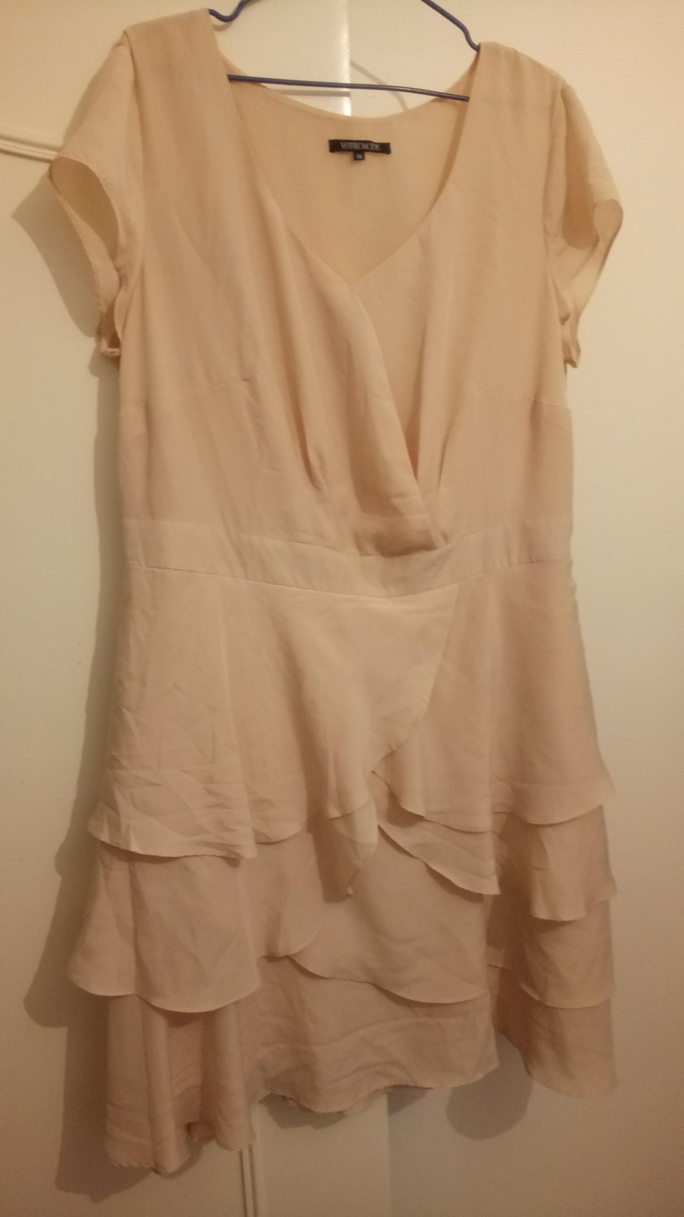 troc de troc robe sable t48 image 0