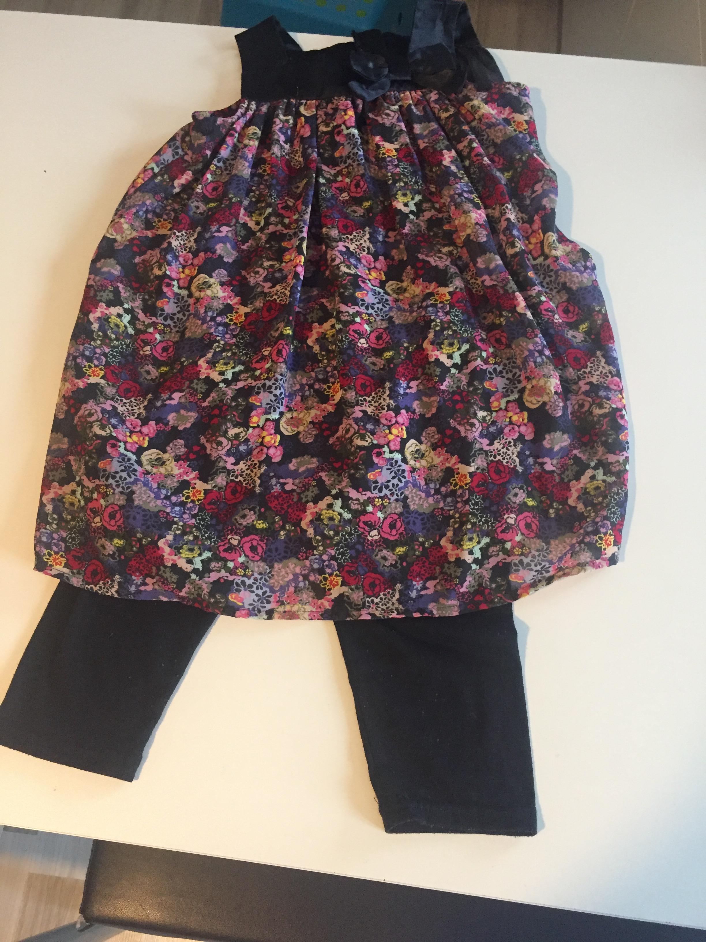 troc de troc lot de vêtements pour petite fille (4 ans) image 1