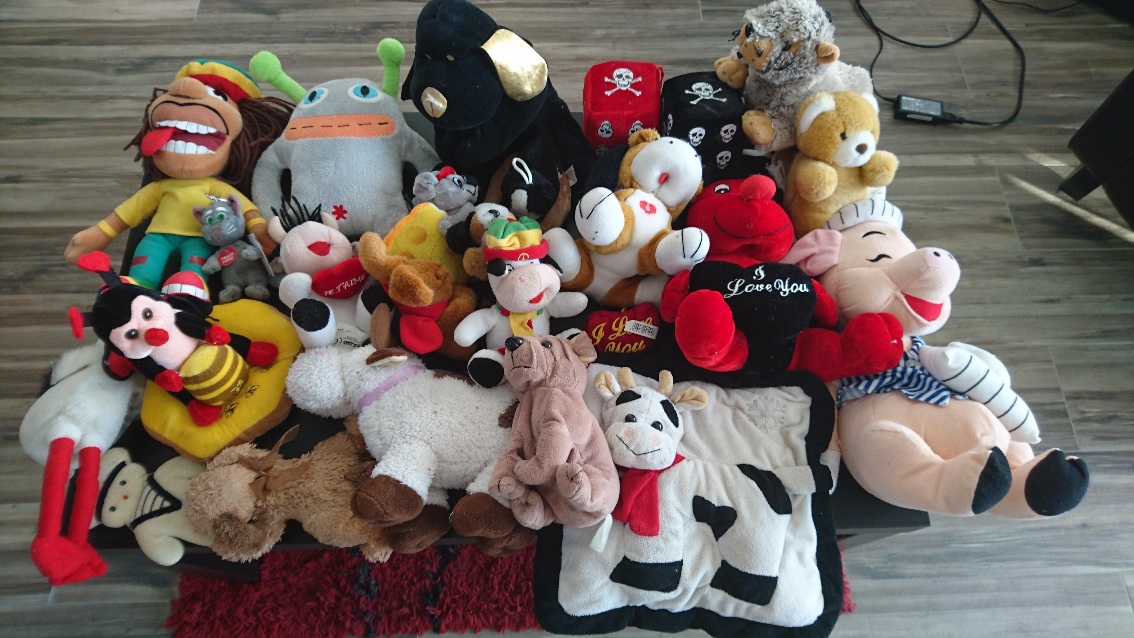 troc de troc lot de peluches image 0