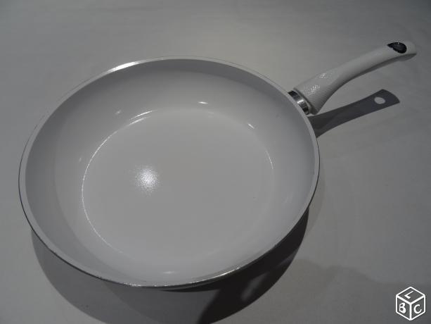 troc de troc poêle céramique image 0